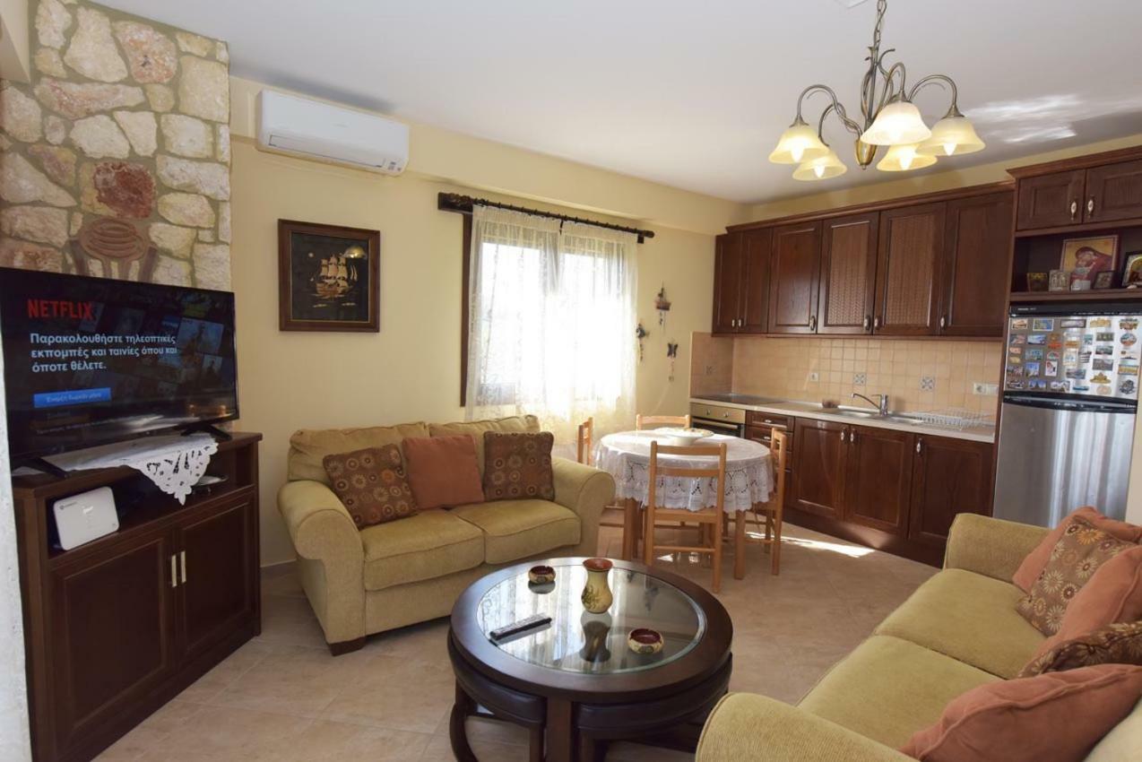 Captain'S Villa Appartments Psakoudia Luaran gambar