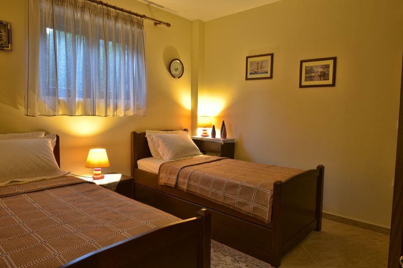 Captain'S Villa Appartments Psakoudia Luaran gambar